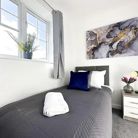 Turnstile Place By Blue Skies *